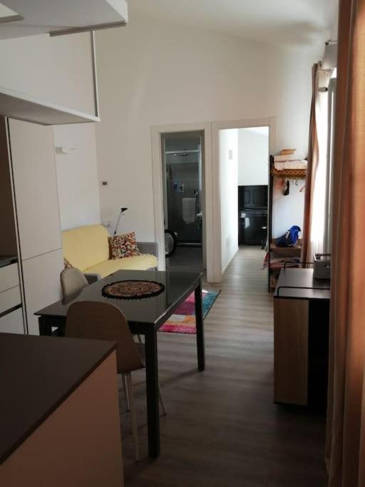 Stefania'S Corner, Apartment In Bergamo Luaran gambar
